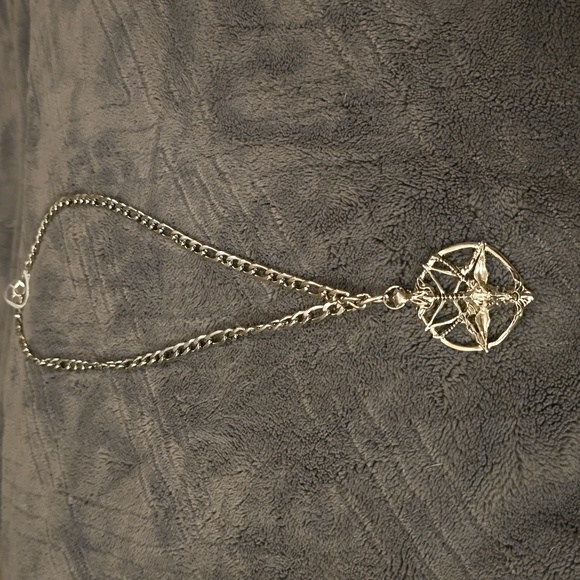 Gothic necklace - Picture 2 of 2